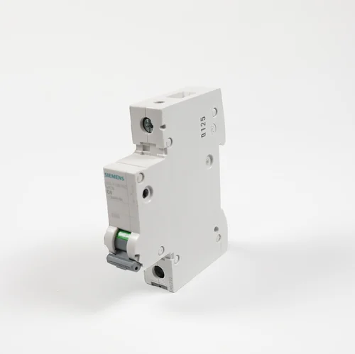 MCB 6A, 1P, 240/415V AC – 5SL7106-7RC