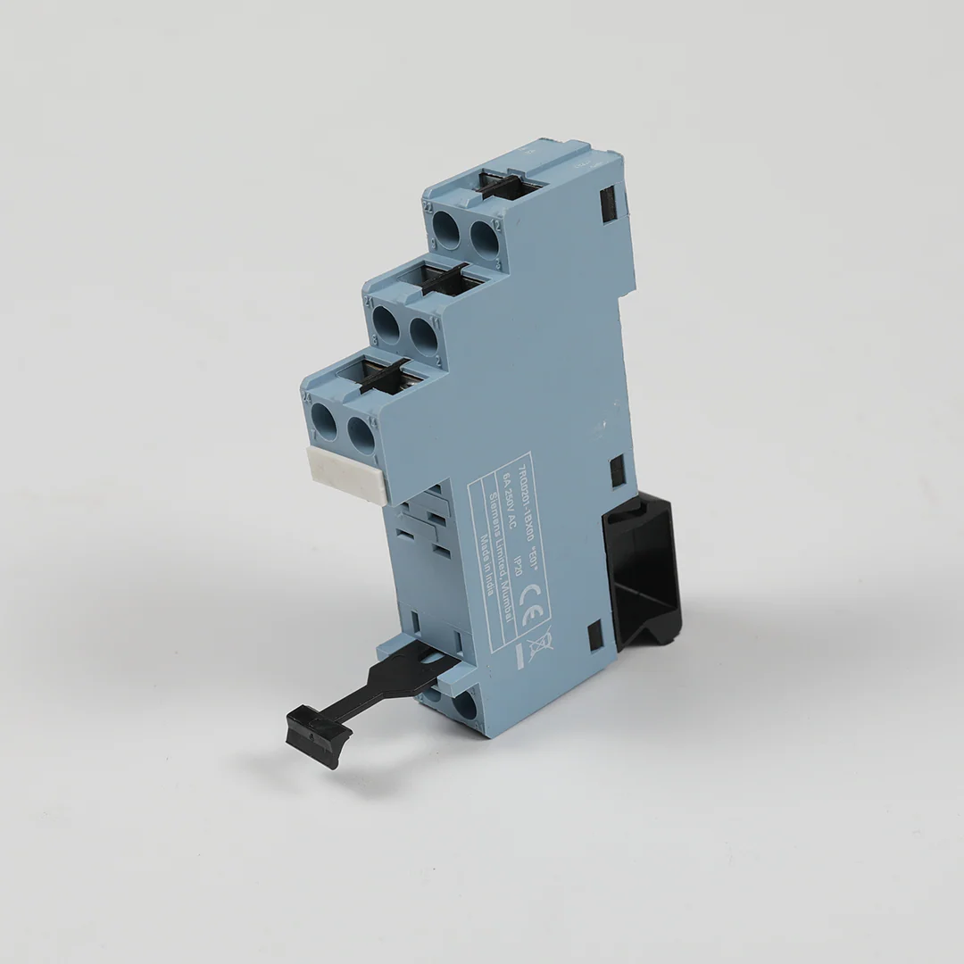 Timing and Monitoring Relays, Plug-in-relay - 7RQ02011BX00